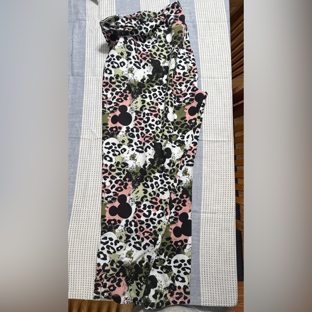 Disney Parks Wild About Disney Cheetah Print Leggings